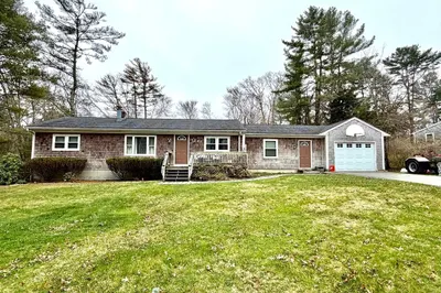 27 Steven Ave