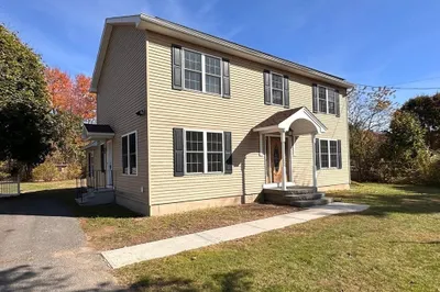 16 Rita Ln 1