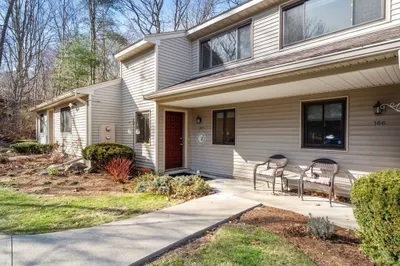 165 Highwood Dr #165 1