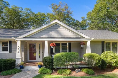 22 Peachtree Rd 1