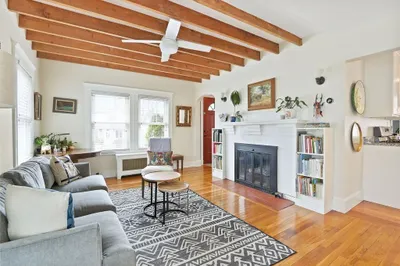 285 Corey St 1