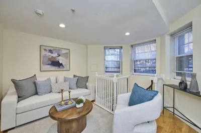 230 Commonwealth Ave #1
