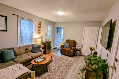 506 E 7th Street #3