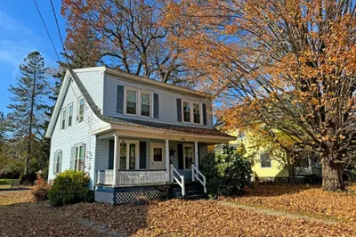 276 Chapman Street 1