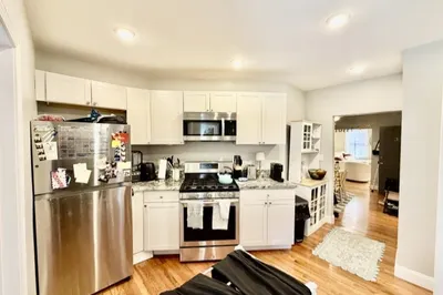 14 Cleveland Pl #3 1
