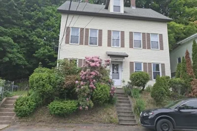20 Temple St #1 1