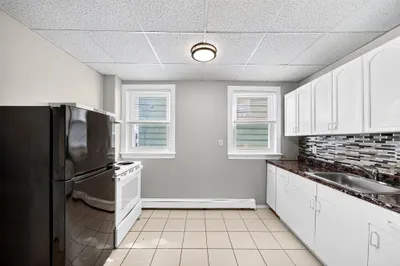54 Shirley Ave #3 1