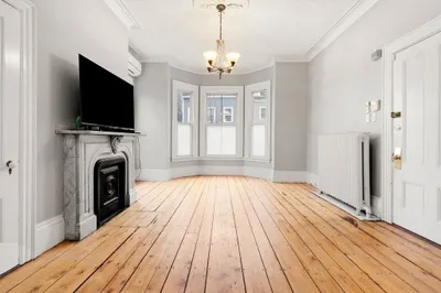 17 White St #1