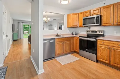 330 Sunderland Road #56 1