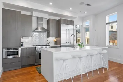 5 Mohawk St #5
