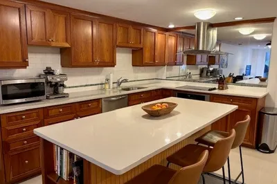 57 Rutland Square #1
