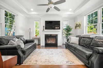 326 Hunnewell St #326 1