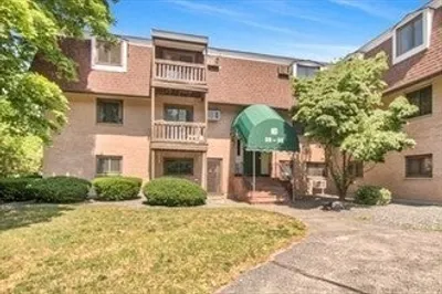 16 Erick Rd #32 1