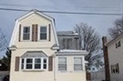 15 Dana St