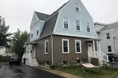 19 Hazel St #19