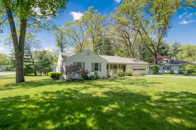 6 Maplewood St 1