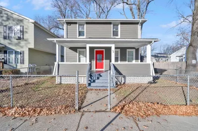 50 Newland St 1