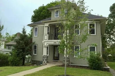 10 Barrington Road #2