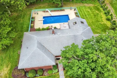 166 Primrose Dr 1