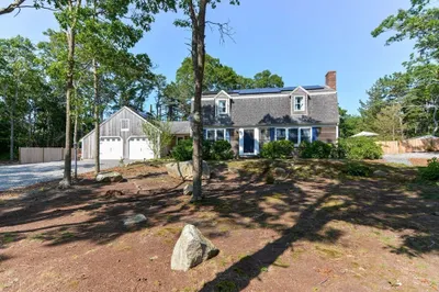 88 Perry Rd