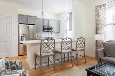 170 W. Broadway #312