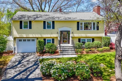 150 Woodside Ln 1