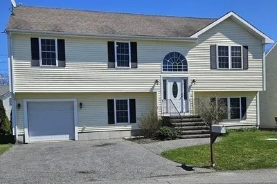 8 Carol Court 1