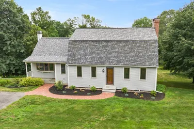 444 Middle Road
