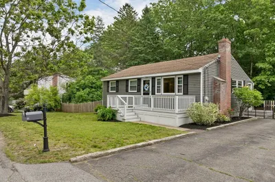 13 Davis Road