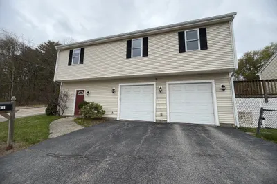 81 N Main St 1