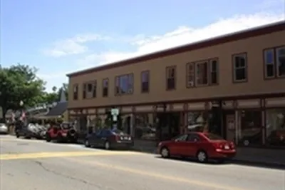 30-36 Main St #2b 1