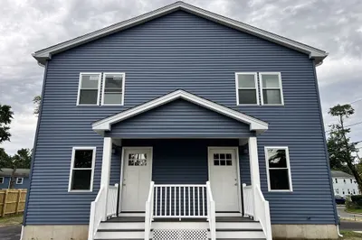 121-123 Putnam Cir 1