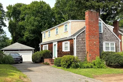 52 Evans Road 1