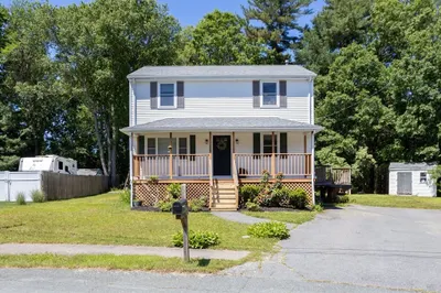 16 Marie Dr 1
