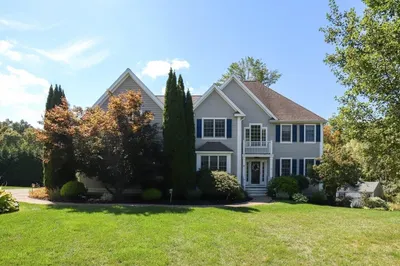 11 Estabrook Lane 1