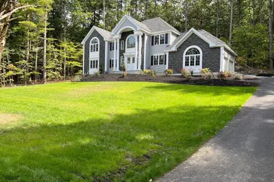 17 Lancaster Rd 1