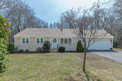 12 Quail Hollow Circle 1