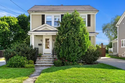 132 Luce St 1