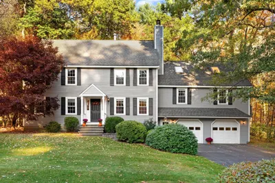33 Village View Rd 1