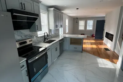 18 Montclair Ave #3 1