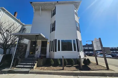 237 Park Avenue #3 1
