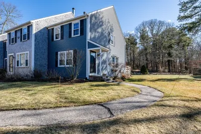 70 Woodview Dr #70 1