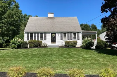 32 Trowbridge Cir