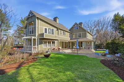 70 Reed Street