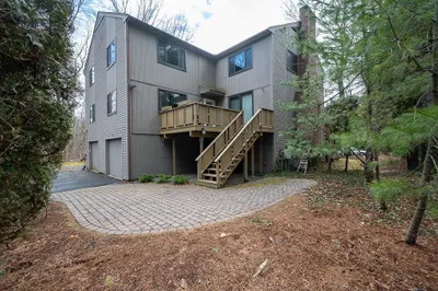 18 Treetop Park #18 1