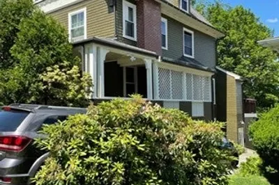 25 Chase St #B 1