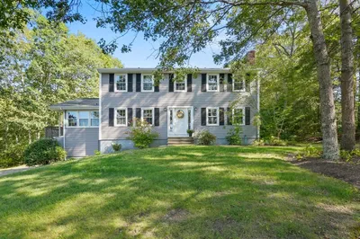 14 Longview Avenue 1