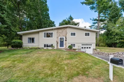 13 Bryden Rd 1