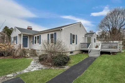 31 Gates Rd