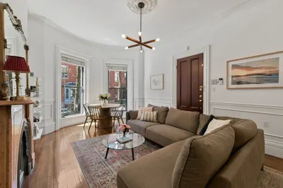 79 Waltham St #2